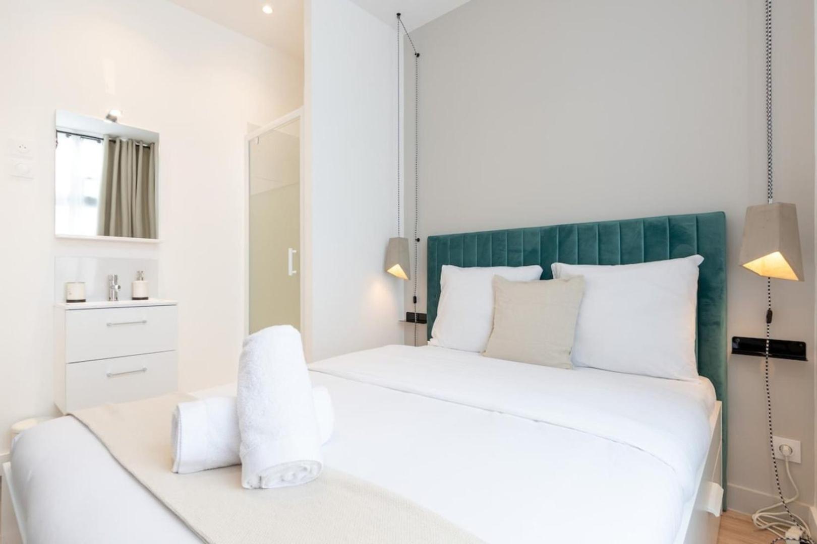 Апартаменты Lille Centre - 1Br In The Heart Of Lille! Экстерьер фото